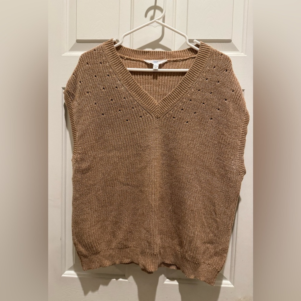 Time and Tru sweater vest size large (12-14)